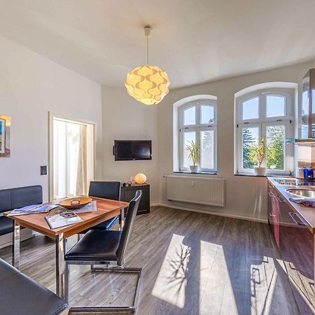 Altstadtapartment Carli- Komfortable Ferienwohnung Im Herzen Von Waren Waren  Exteriér fotografie